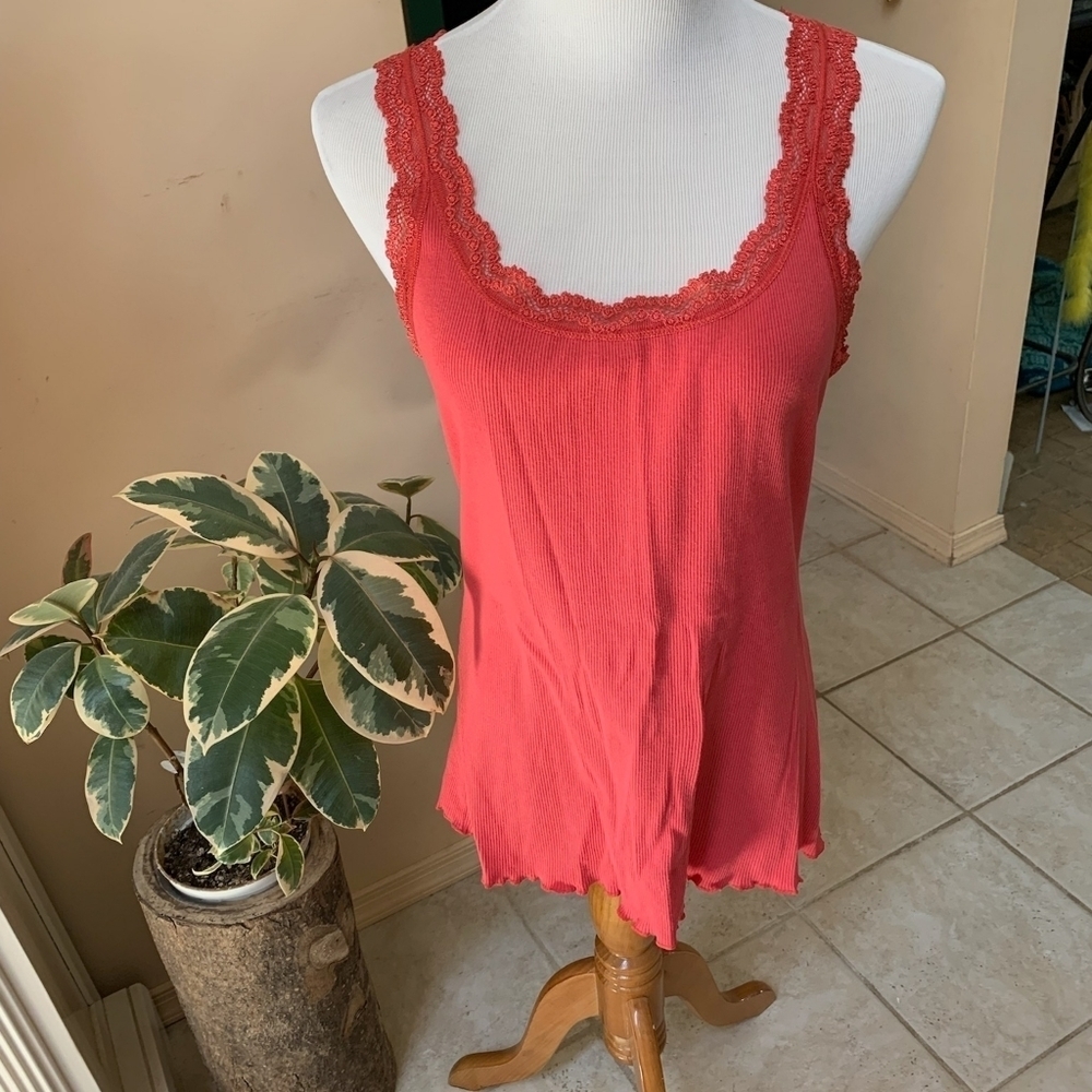 Apt 9 Coral lace hem tank L